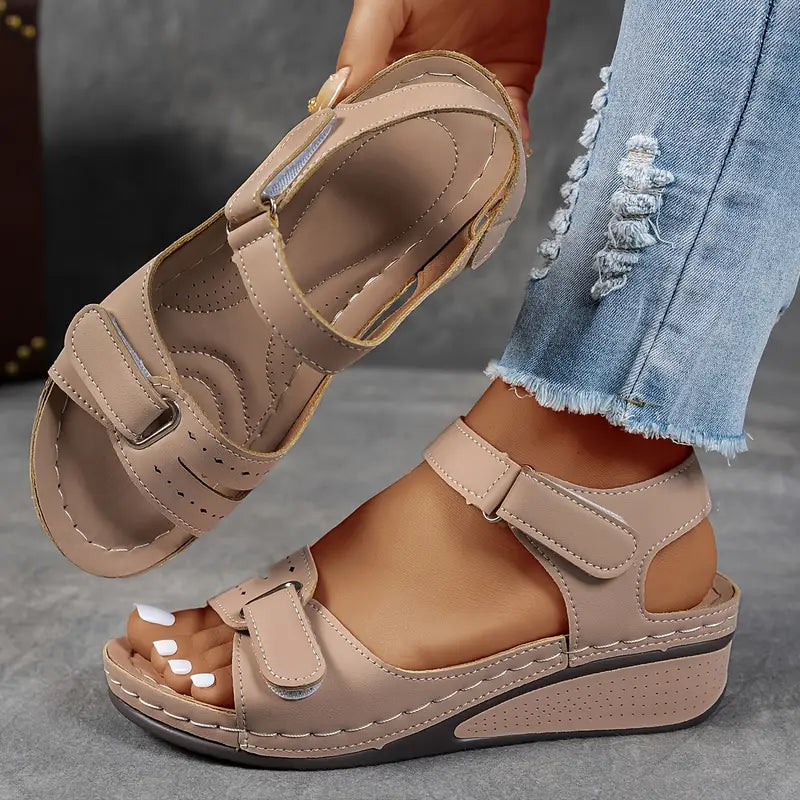 Veera™ - orthopedische sandalen met sleehak