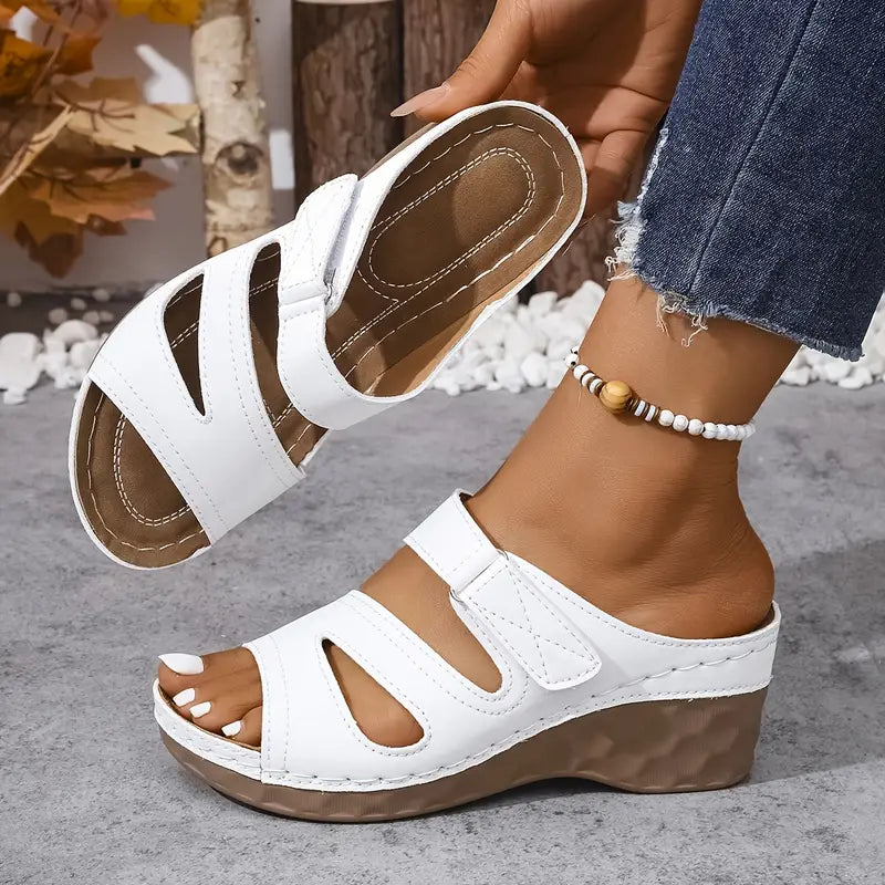 Rowella™ – Elegante Sleehak Sandalen met Verstelbaar Enkelbandje