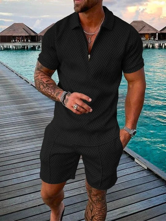 LEON | POLOSHIRT- & SHORTS-SET IN MIDDERNACHTZWART