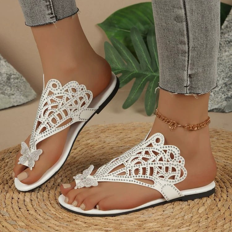 Rosalia – Elegante Leren Sandalen met Vlinderversiering