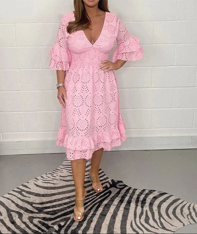 Krista – Romantische Geborduurde Midi Jurk