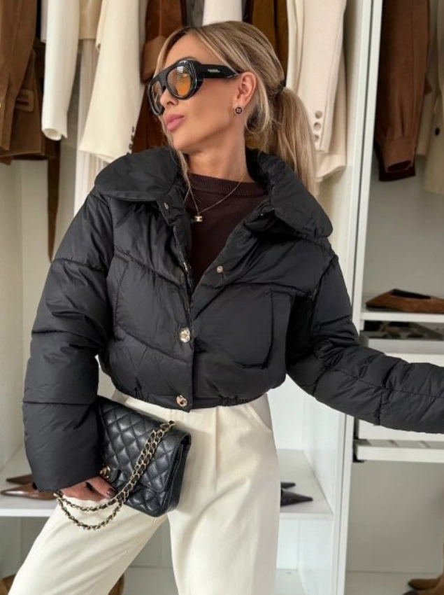 Sanna | Lyxig Dunjacka med Generös Fuskpälskrage