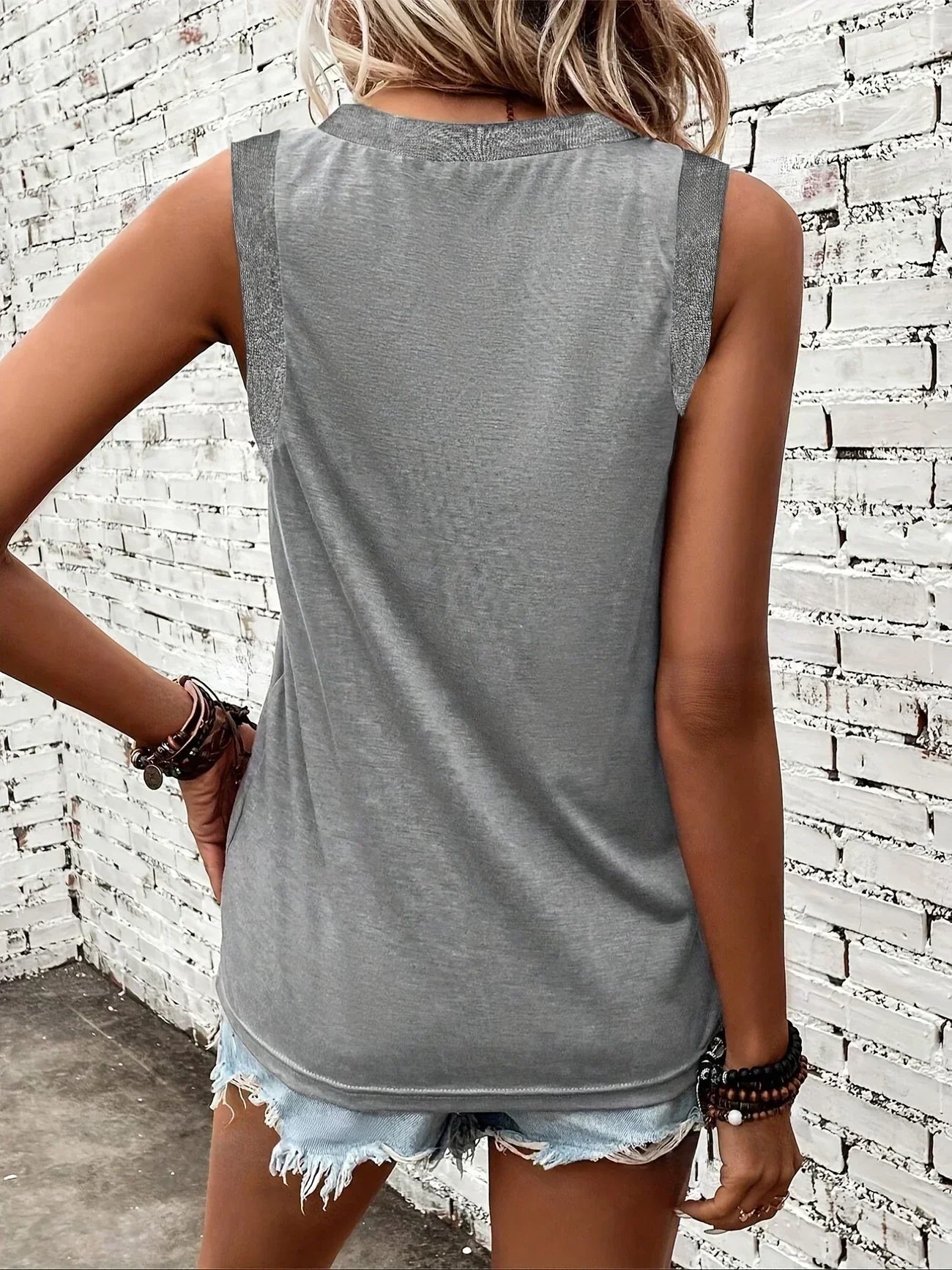 Assila - V-Hals Top