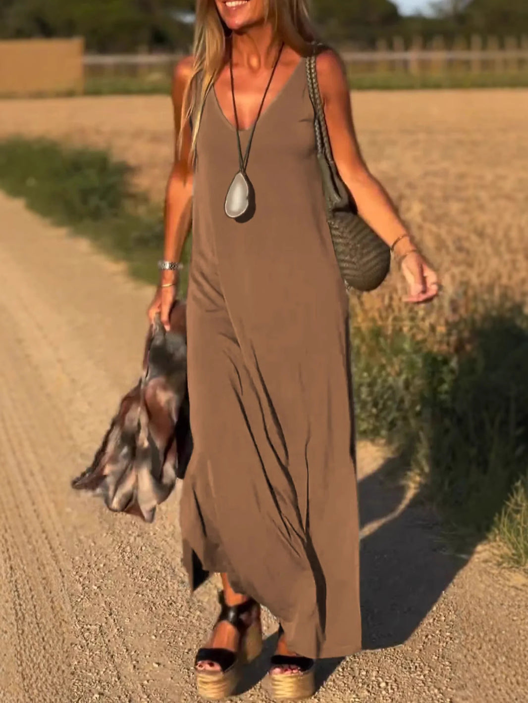 Evelyne – Elegante Mouwloze Maxi Jurk