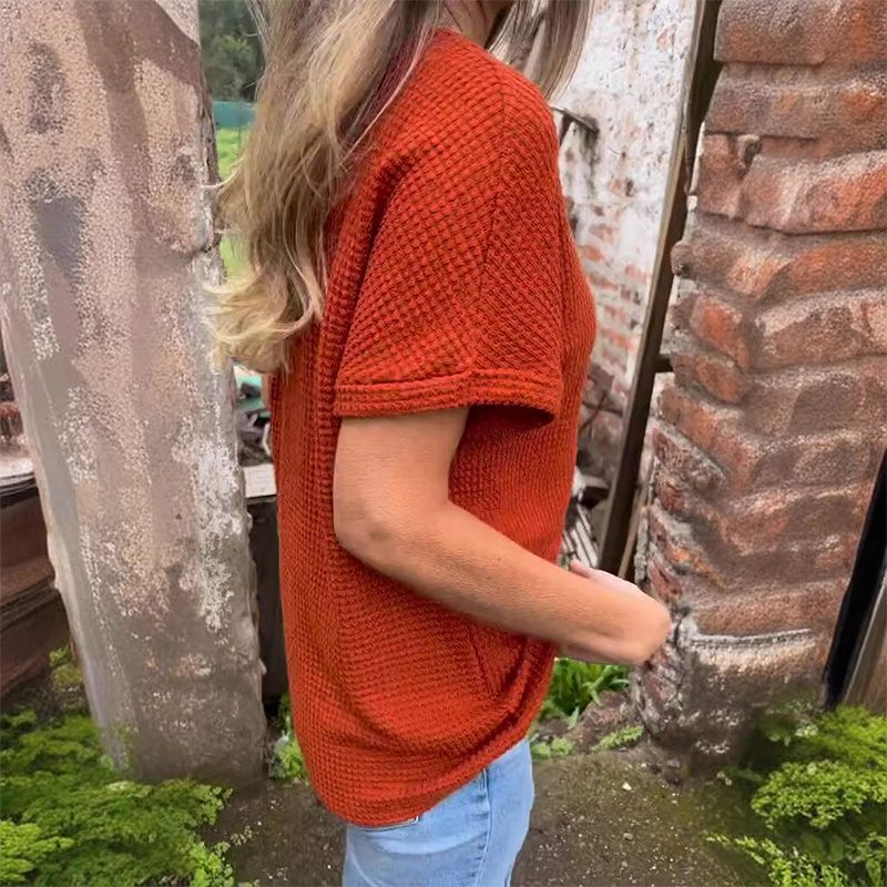 Lindse™ – Elegante Top met V-Hals en Korte Mouwen